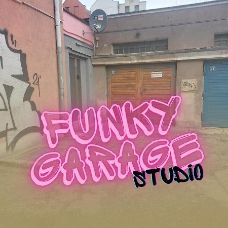 Funky Garage Studio グダニスク エクステリア 写真